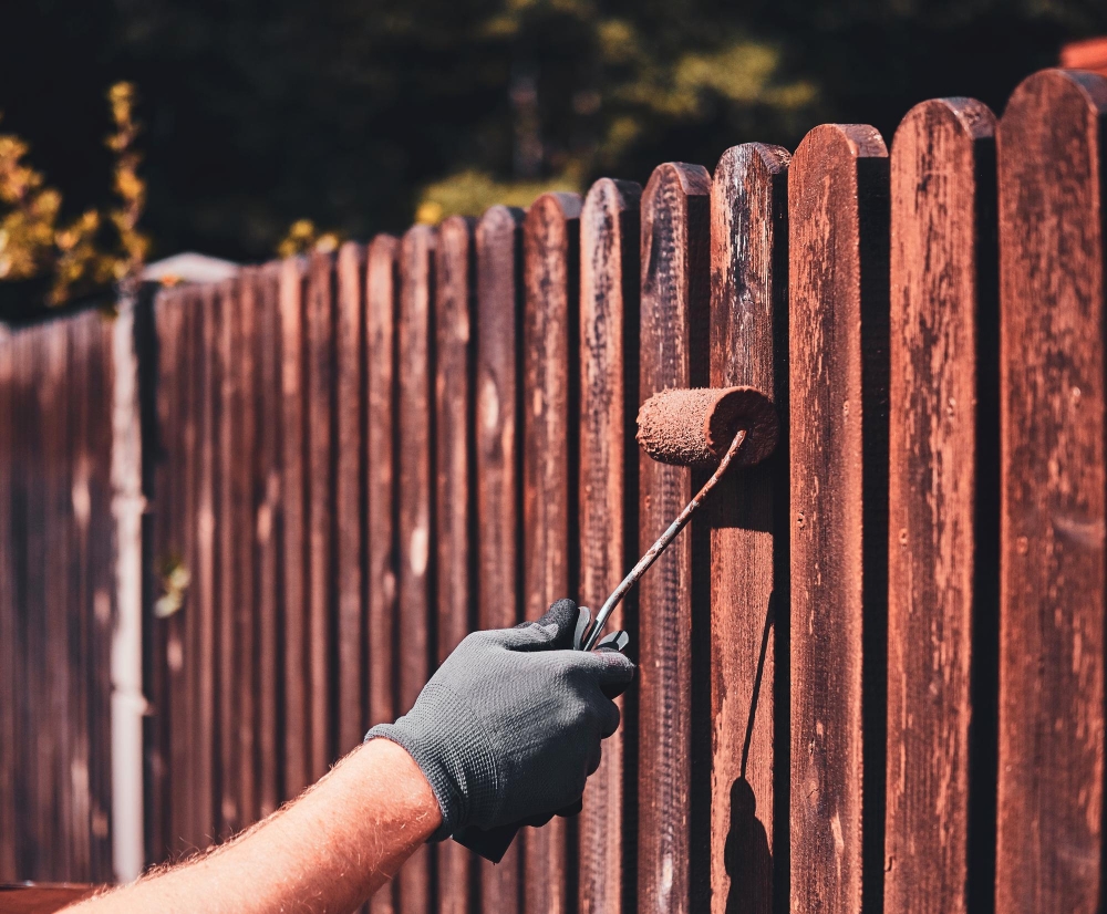 Fence Painting in Melbourne